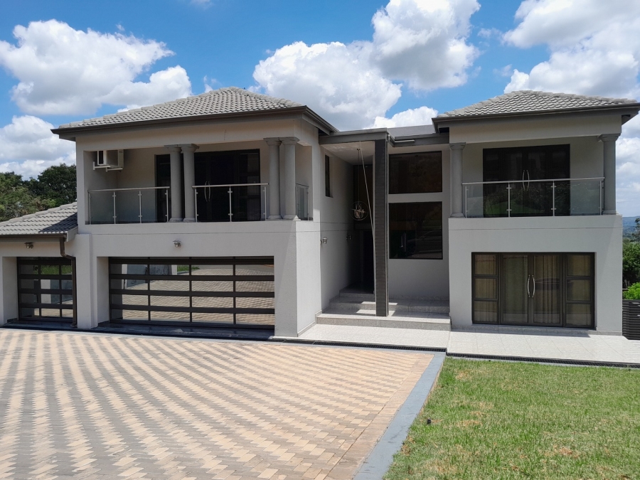 6 Bedroom Property for Sale in Kosmos Ridge North West